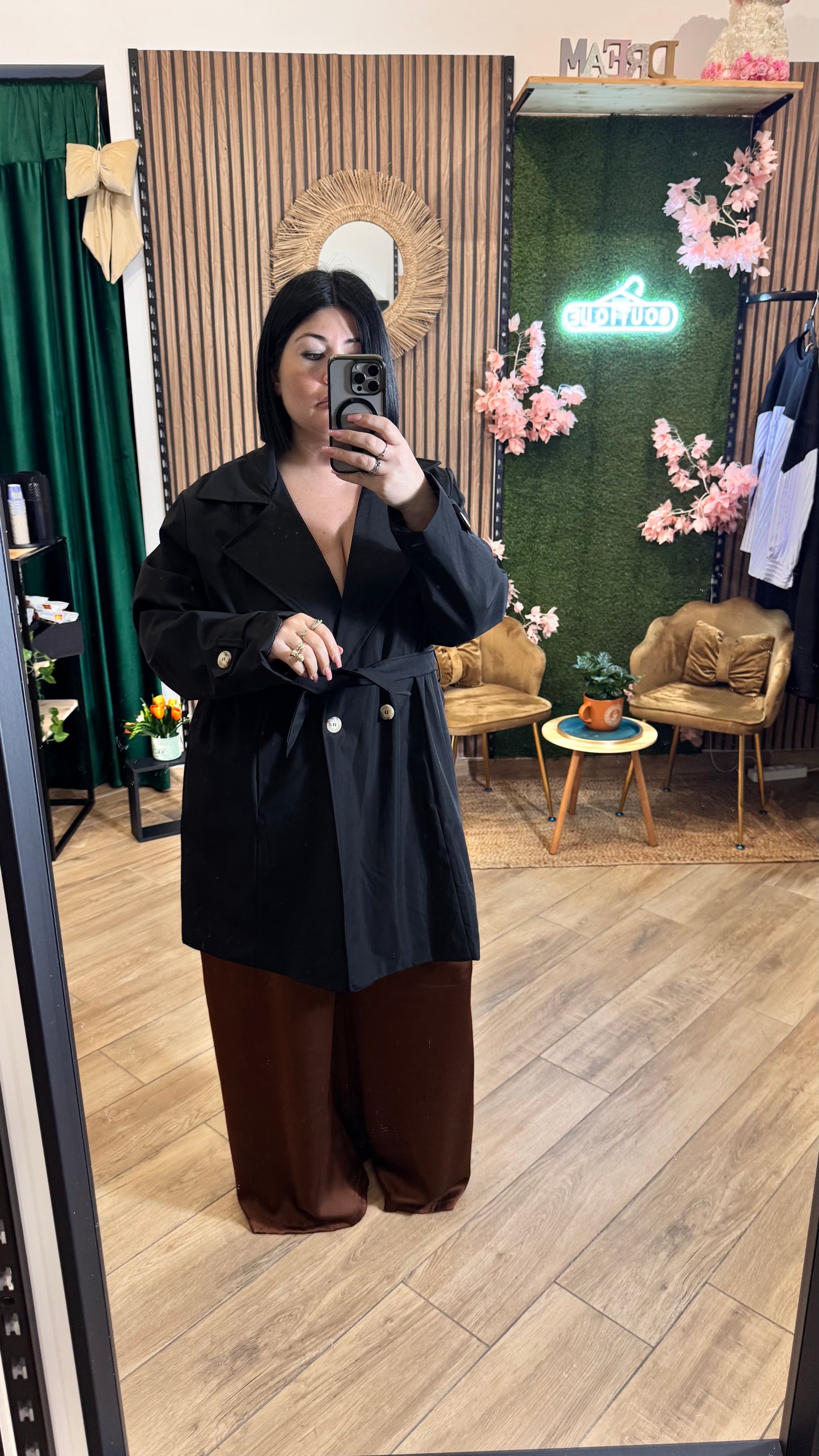 Trench corto