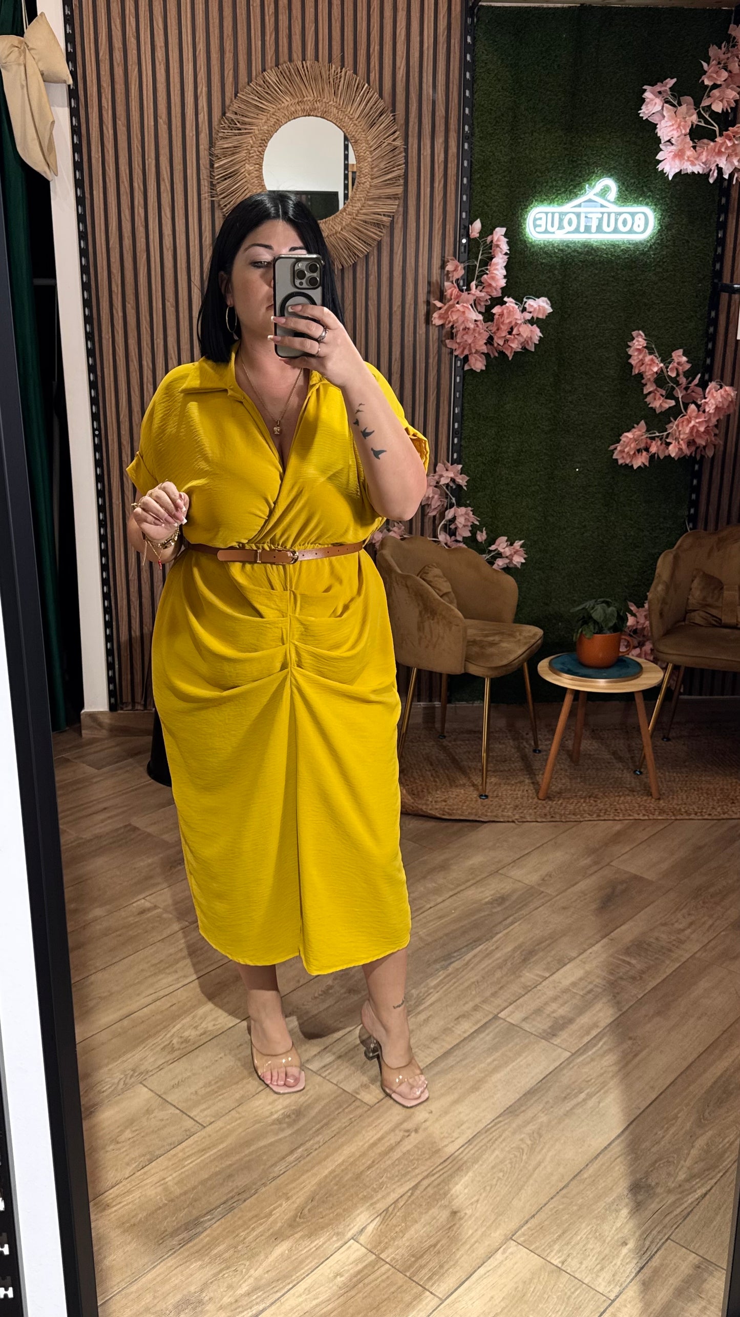 Dress con cintura