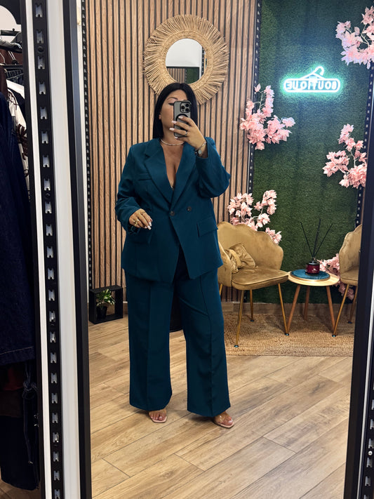 Tailleur oscuro