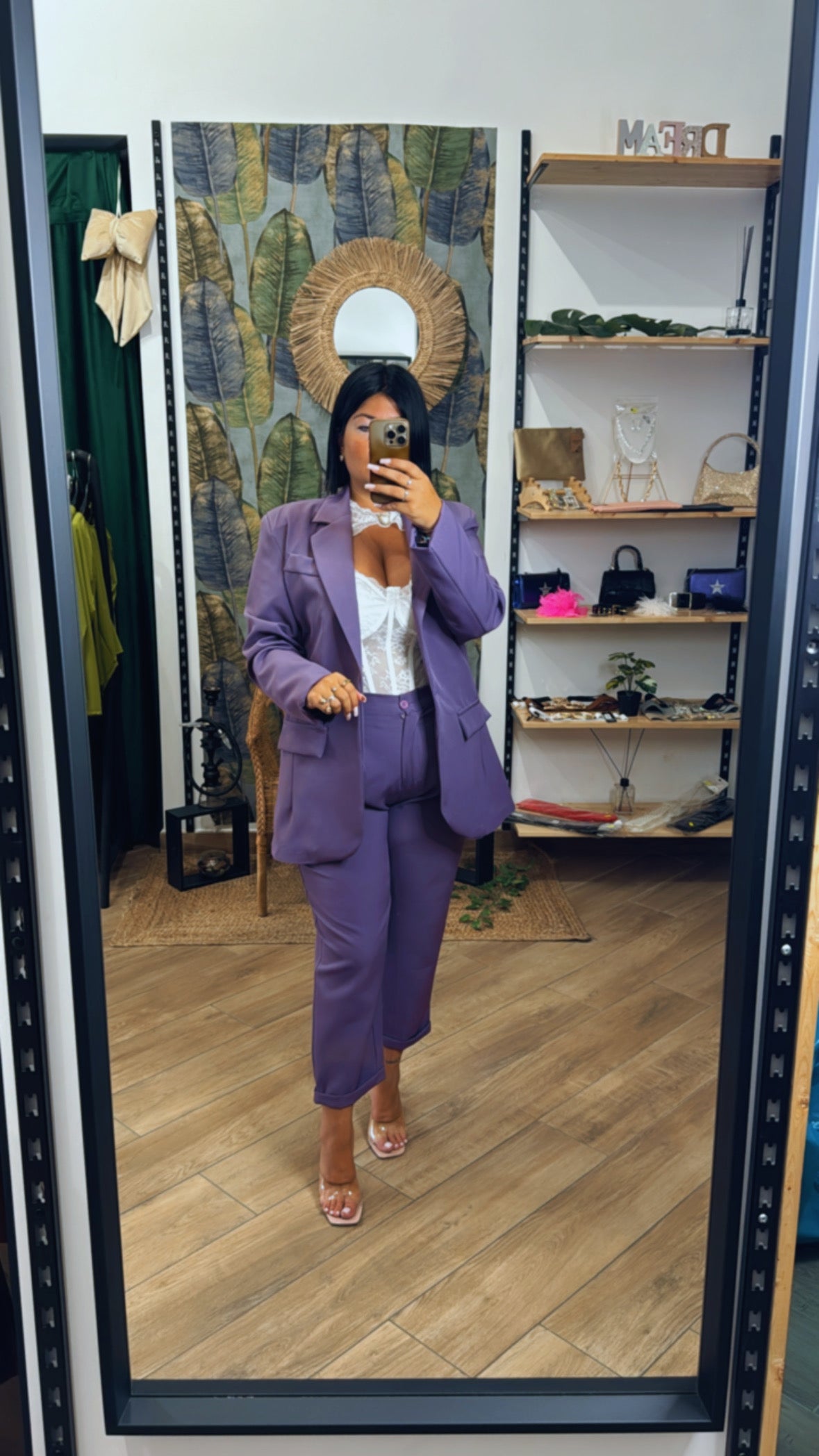 Tailleur bottoncino lilla
