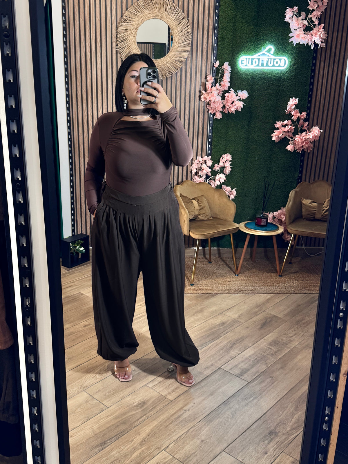 Body collarino