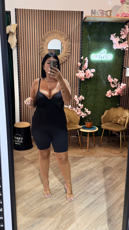 Body contenitivo con gambe