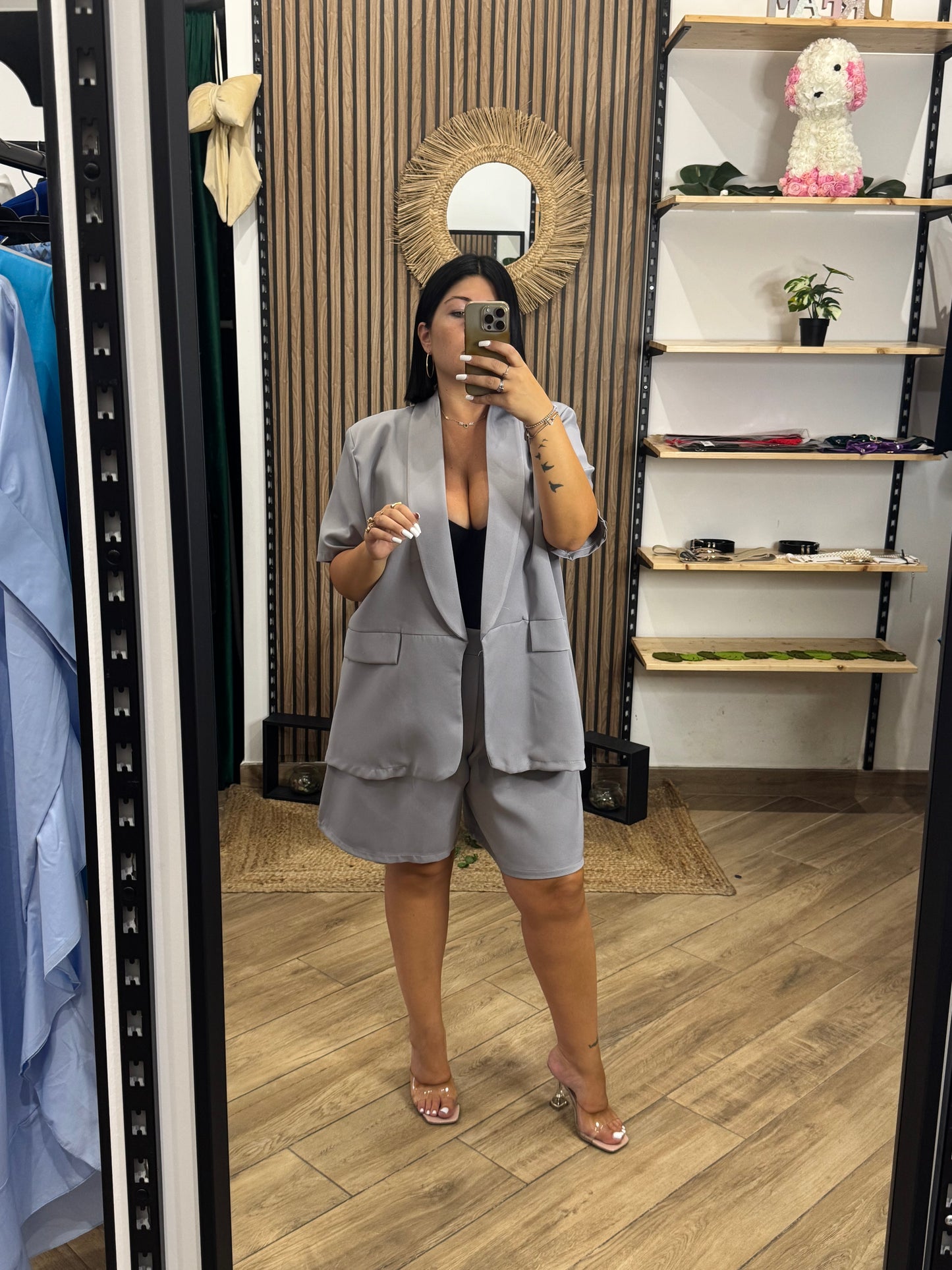 Tailleur donna