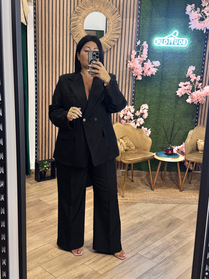 Tailleur oscuro