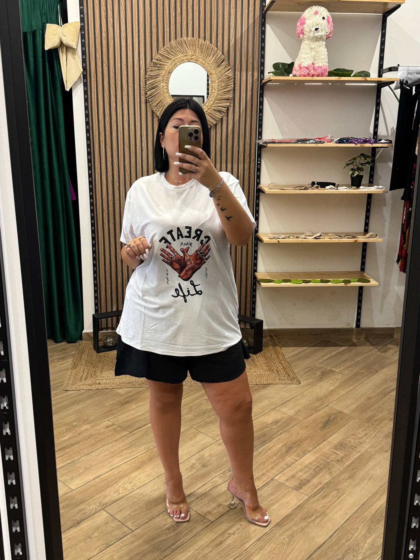 T shirt mani