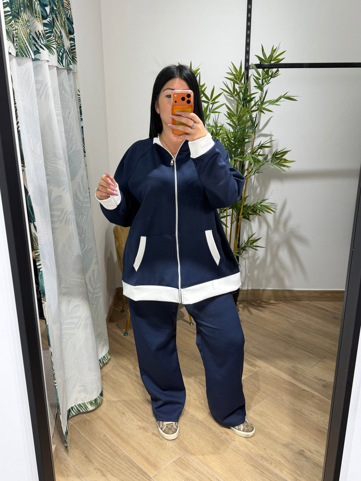 Tuta con zip