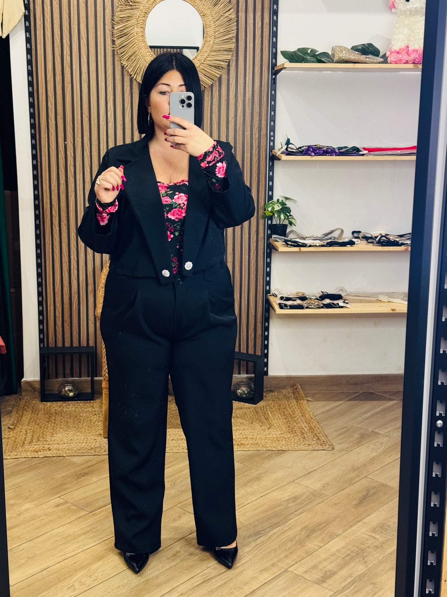 Tailleur provami