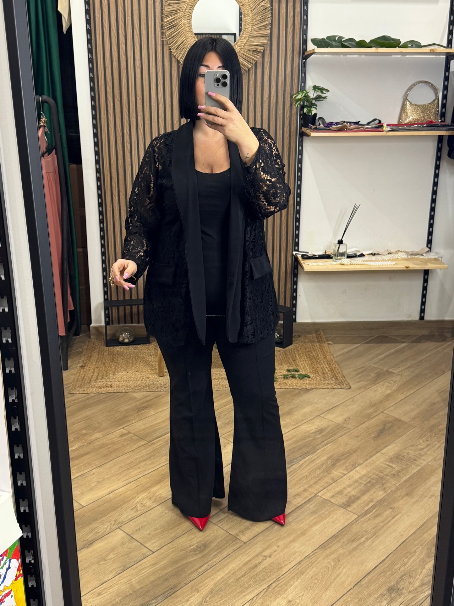 Tailleur con merletto
