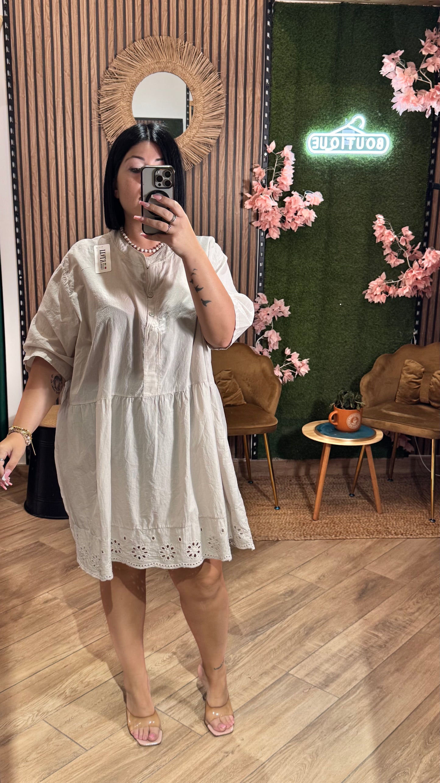 Dress solar