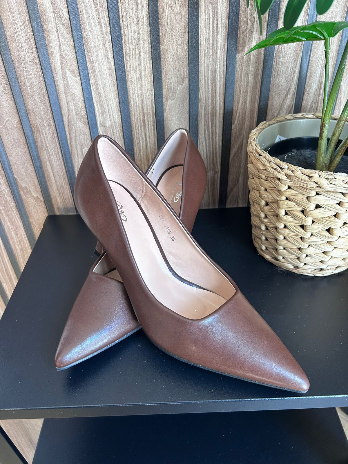 Scarpa marrone